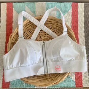 SheFit sports bra like new